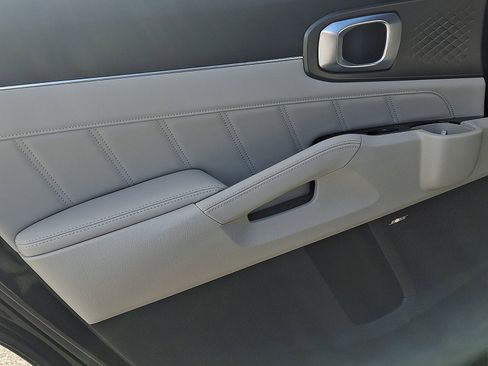 New 2026 Kia Sorento SX Prestige image 8