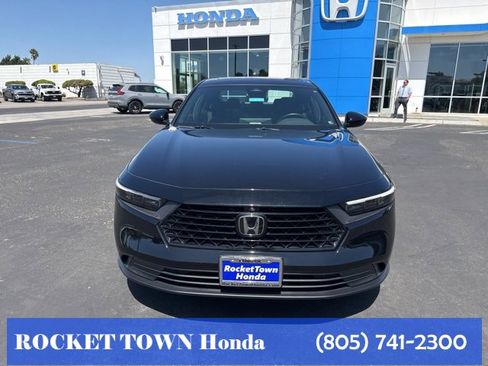 Used 2024 Honda Accord Sport image 3