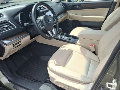 Used 2017 Subaru Outback 2.5i Limited AWD/4WD image 13