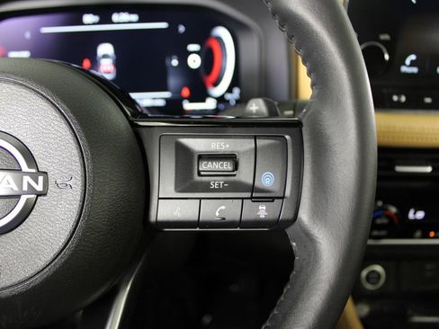 Certified 2023 Nissan Rogue Platinum image 27