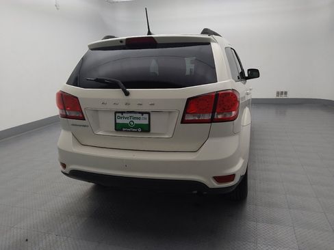 Used 2019 Dodge Journey SE w/ Connectivity Group image 7