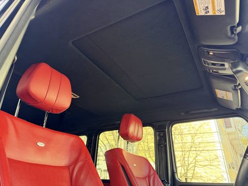 Used 2017 Mercedes-Benz G 550 image 23