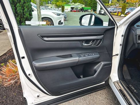 Used 2024 Honda CR-V Sport image 10