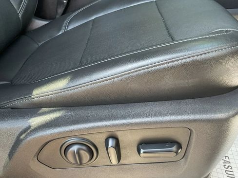 Used 2019 Chevrolet Silverado 1500 LTZ w/ LTZ Premium Package AWD/4WD image 39