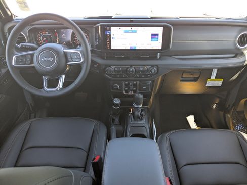 New 2026 Jeep Wrangler Unlimited Sahara image 13