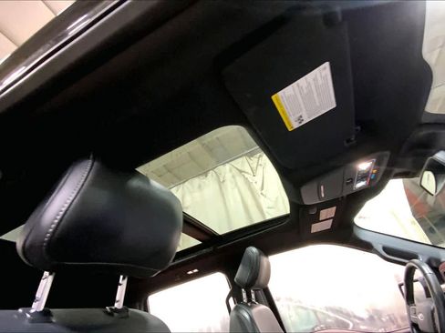 Used 2021 Ford F150 Lariat w/ Equipment Group 502A High image 14