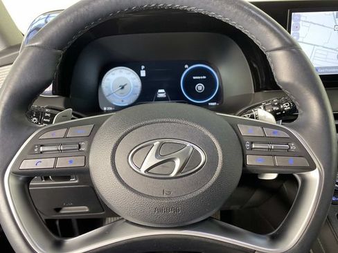 Used 2024 Hyundai Palisade Limited AWD/4WD image 18
