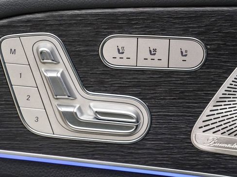 Used 2025 Mercedes-Benz GLS 450 4MATIC image 24