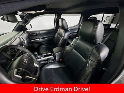 Certified 2021 Toyota Tacoma Limited AWD/4WD image 5