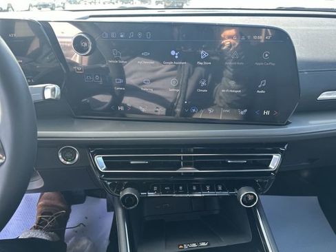 New 2026 Chevrolet Traverse LT w/ Midnight/Sport Edition image 14