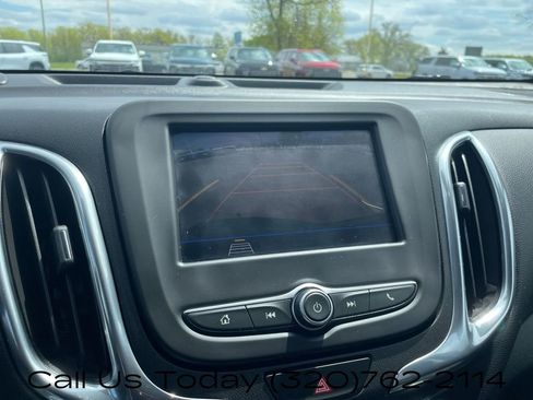 Used 2020 Chevrolet Equinox LT FWD image 21