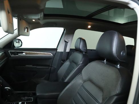 Used 2018 Volkswagen Atlas SEL Premium AWD/4WD image 21