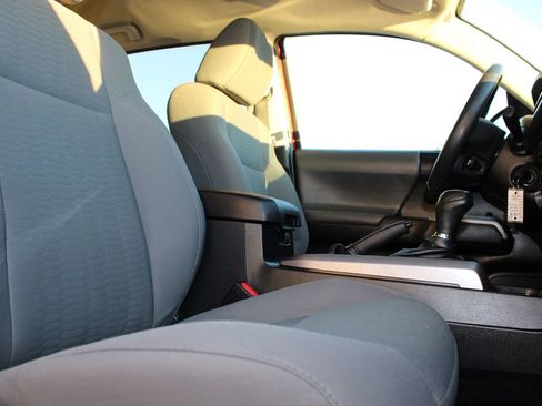 Used 2019 Toyota Tacoma SR5 image 24