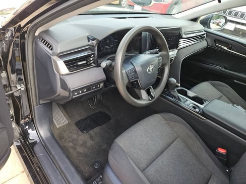 Used 2025 Toyota Camry LE FWD image 15