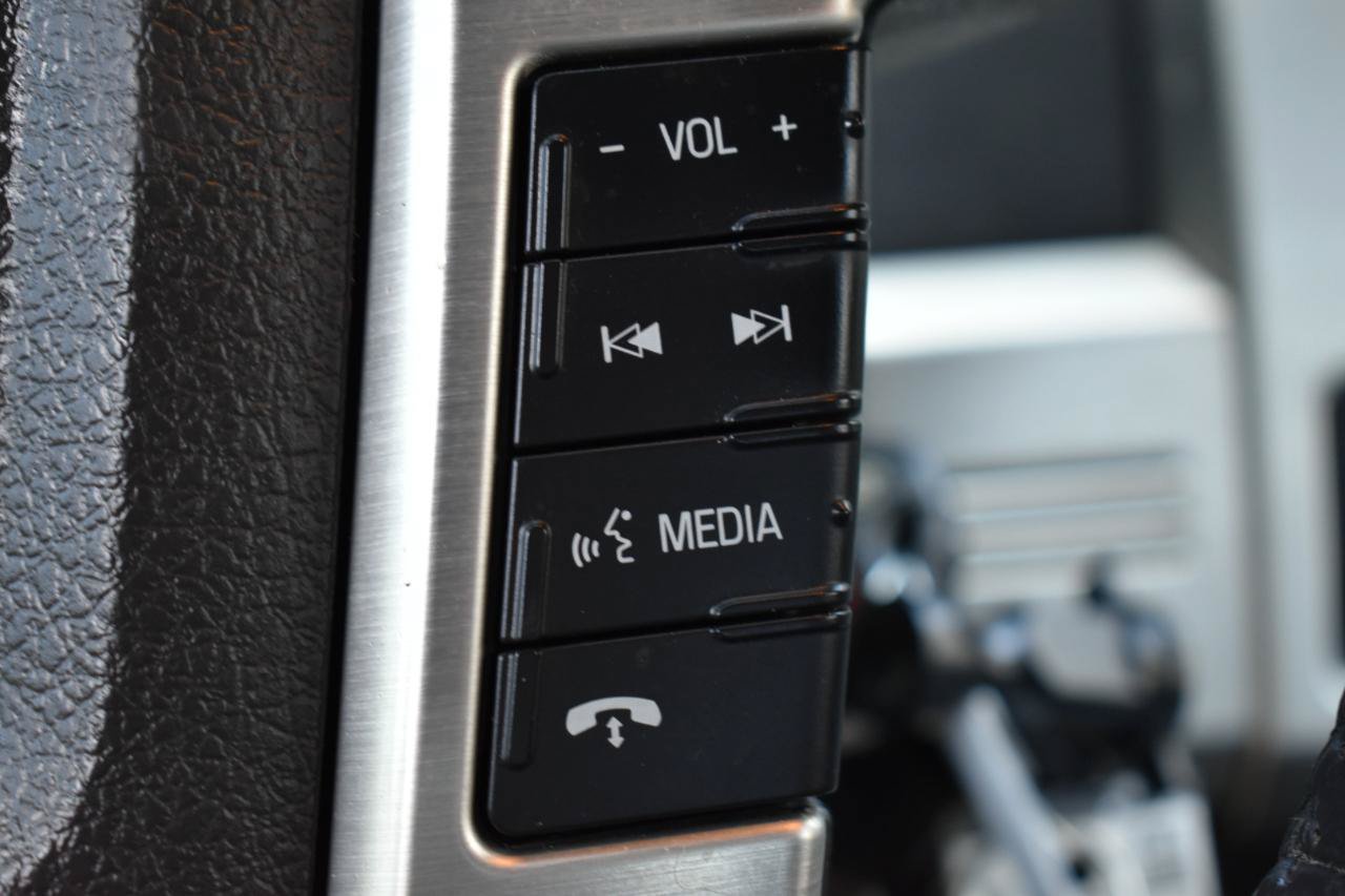 Used 2012 Ford F150 Platinum AWD/4WD image 16