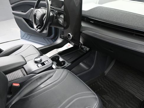 Certified 2024 Ford Mustang Mach-E Premium RWD image 21