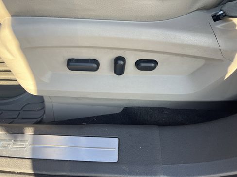 Used 2013 Ford Edge Limited image 25