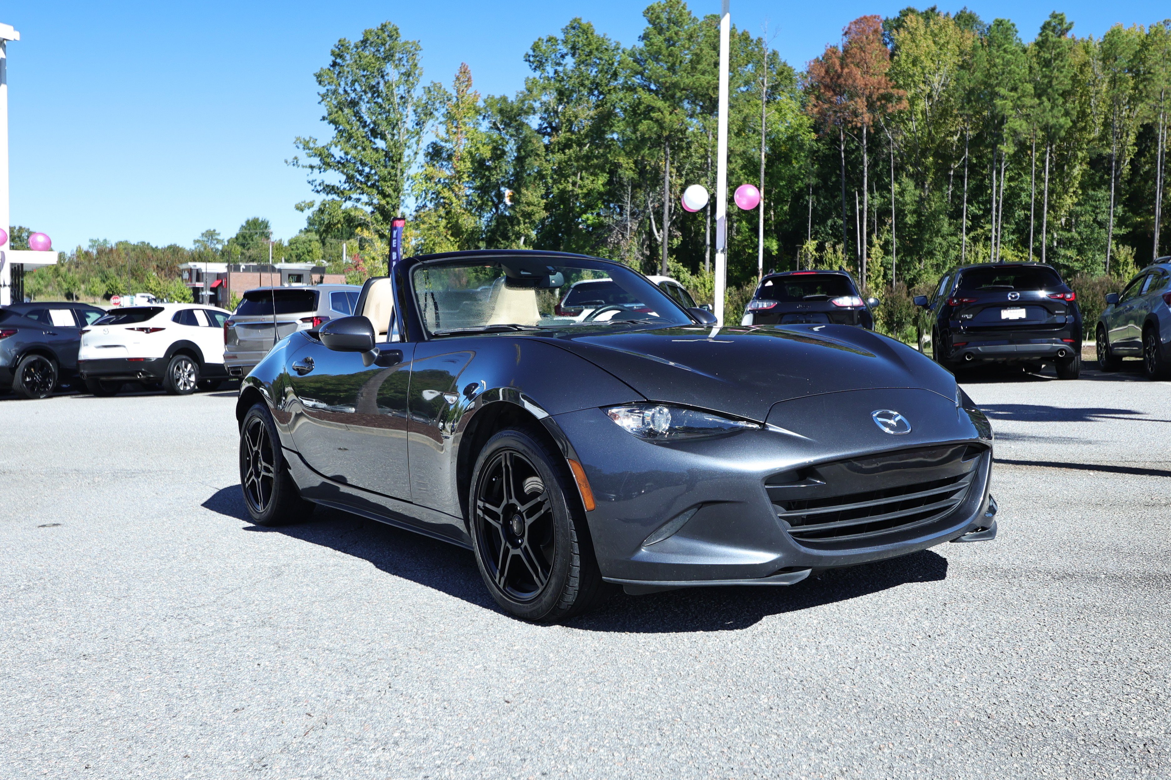 Used 2016 MAZDA MX-5 Miata Grand Touring RWD image 3