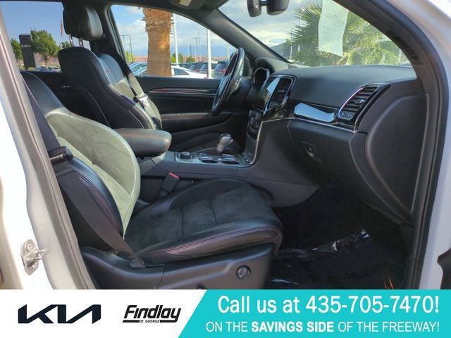 Used 2020 Jeep Grand Cherokee Trailhawk AWD/4WD image 33