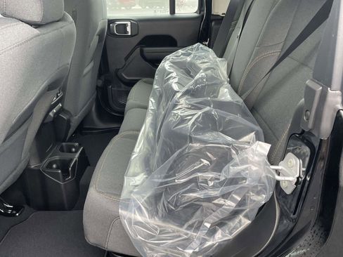 New 2026 Jeep Gladiator Sport image 12