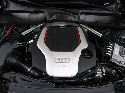 Used 2019 Audi S4 Prestige w/ Prestige Package image 27