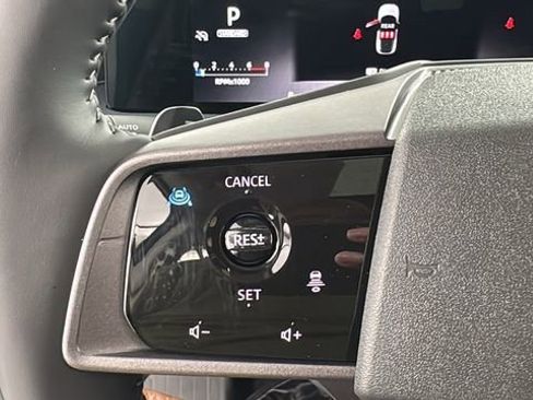 New 2025 Nissan Murano Platinum w/ Cargo Package AWD/4WD image 22