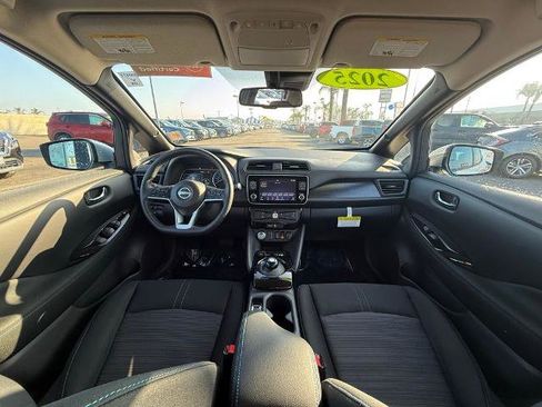 Certified 2025 Nissan Leaf SV Plus image 14