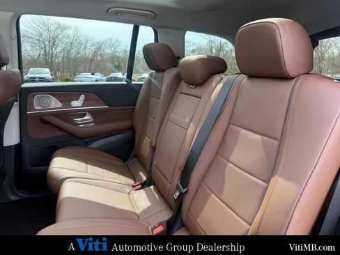 New 2026 Mercedes-Benz GLS 450 4MATIC image 15