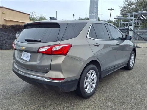 Used 2018 Chevrolet Equinox LS image 7