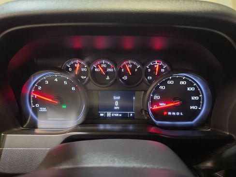 Used 2021 Chevrolet Silverado 1500 Custom AWD/4WD image 10