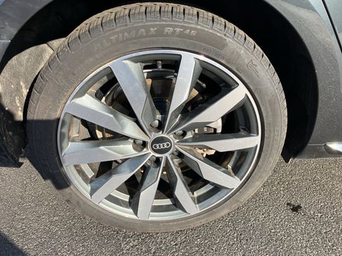 Used 2021 Audi A4 2.0T Premium Plus w/ Premium Plus Package image 11