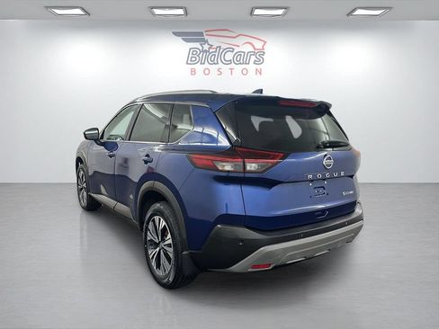 Used 2021 Nissan Rogue SV AWD/4WD image 6