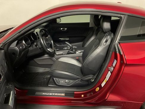 Used 2019 Ford Mustang GT Premium w/ GT Performance Package RWD image 19