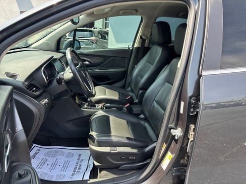 Used 2017 Buick Encore Essence FWD image 13