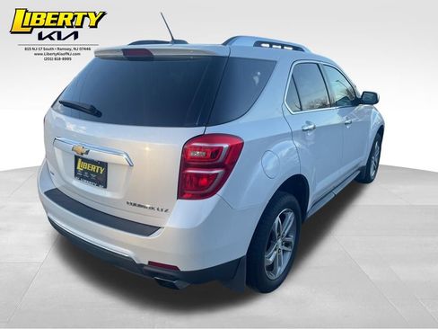 Used 2016 Chevrolet Equinox LTZ w/ Enhanced Convenience Package image 7