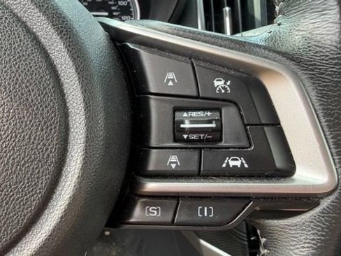 Used 2019 Subaru Forester Premium AWD/4WD image 23