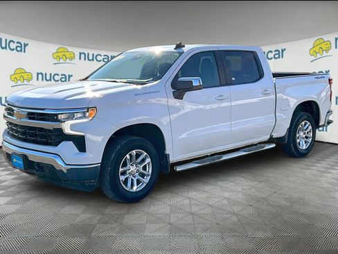 Used 2022 Chevrolet Silverado 1500 LT image 3