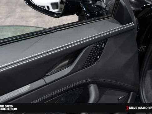 Used 2024 Porsche 911 Targa 4 GTS image 10