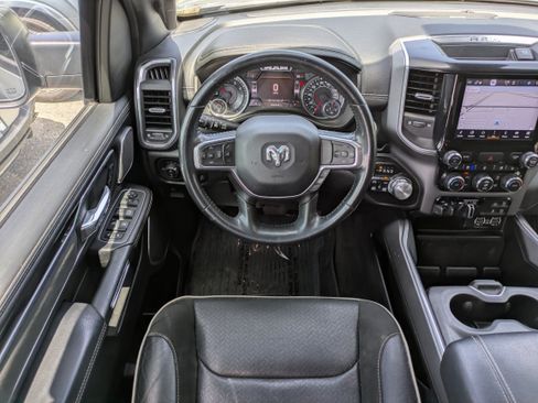 Used 2022 RAM 1500 Laramie AWD/4WD image 15