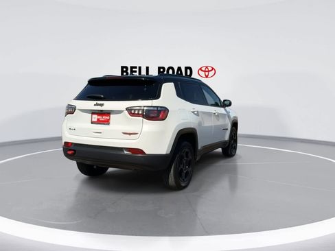Used 2024 Jeep Compass Trailhawk AWD/4WD image 8