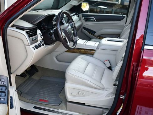 Used 2016 GMC Yukon Denali w/ Open Road Package image 45