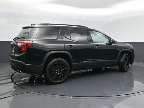 Used 2023 GMC Acadia SLE w/ Driver Convenience Package image 7