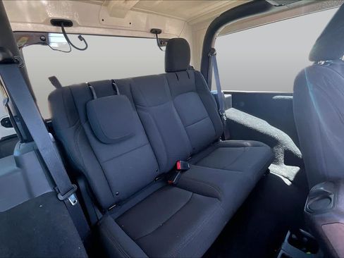 Used 2021 Jeep Wrangler Sport AWD/4WD image 19