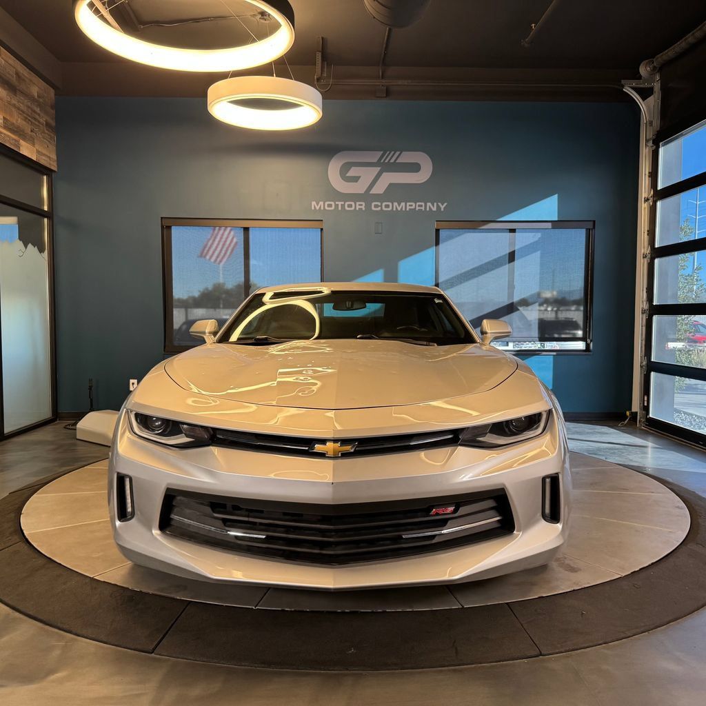 Used 2018 Chevrolet Camaro LT w/ RS Package RWD image 8