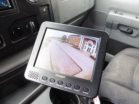 Used 2011 Ford E-450 and Econoline 450 Super Duty w/ Shuttle Bus Prep Pkg image 5