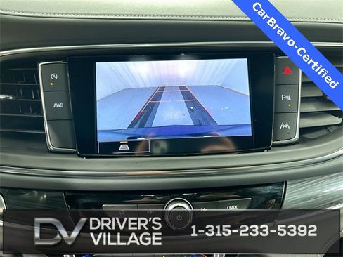 Certified 2024 Buick Enclave Essence image 15