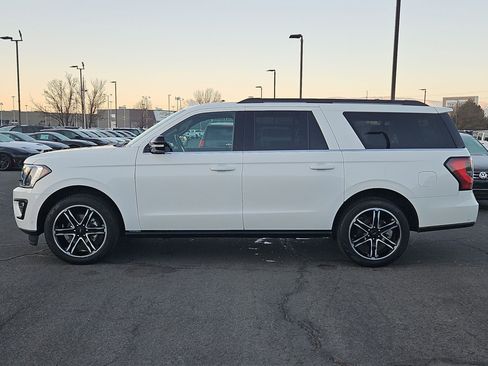 Used 2021 Ford Expedition Max Limited image 9