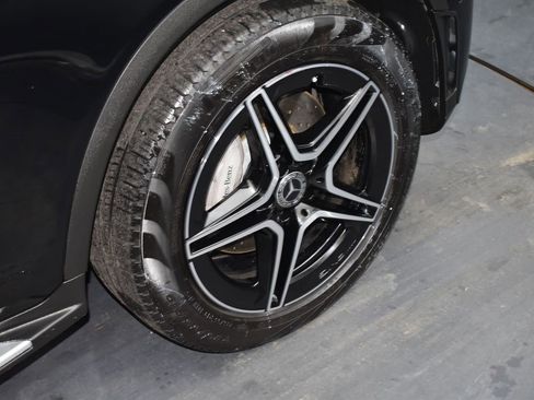 Used 2022 Mercedes-Benz GLC 300 4MATIC image 18