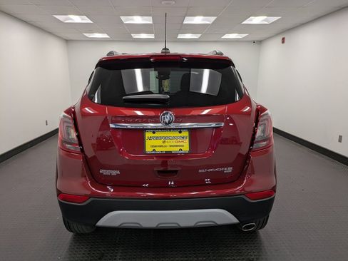 Used 2022 Buick Encore Preferred w/ Safety Package image 5