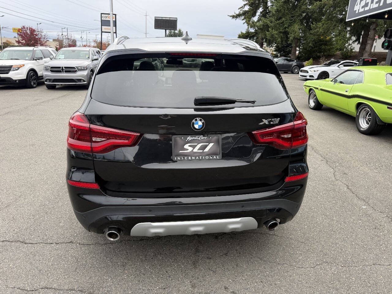 Used 2018 BMW X3 xDrive30i w/ Executive Package AWD/4WD image 2